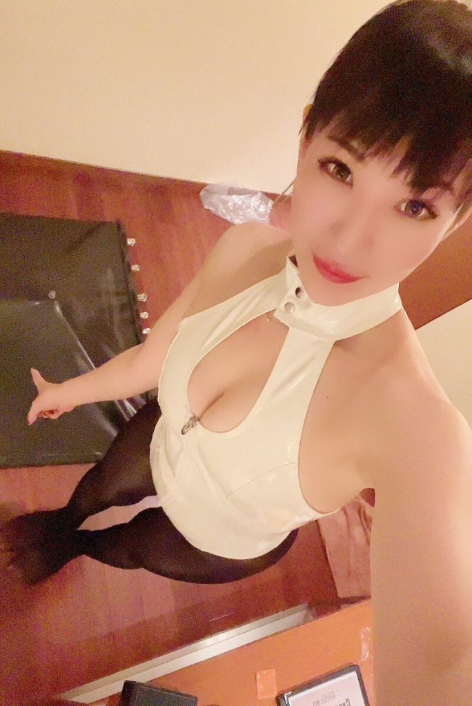 09083340574