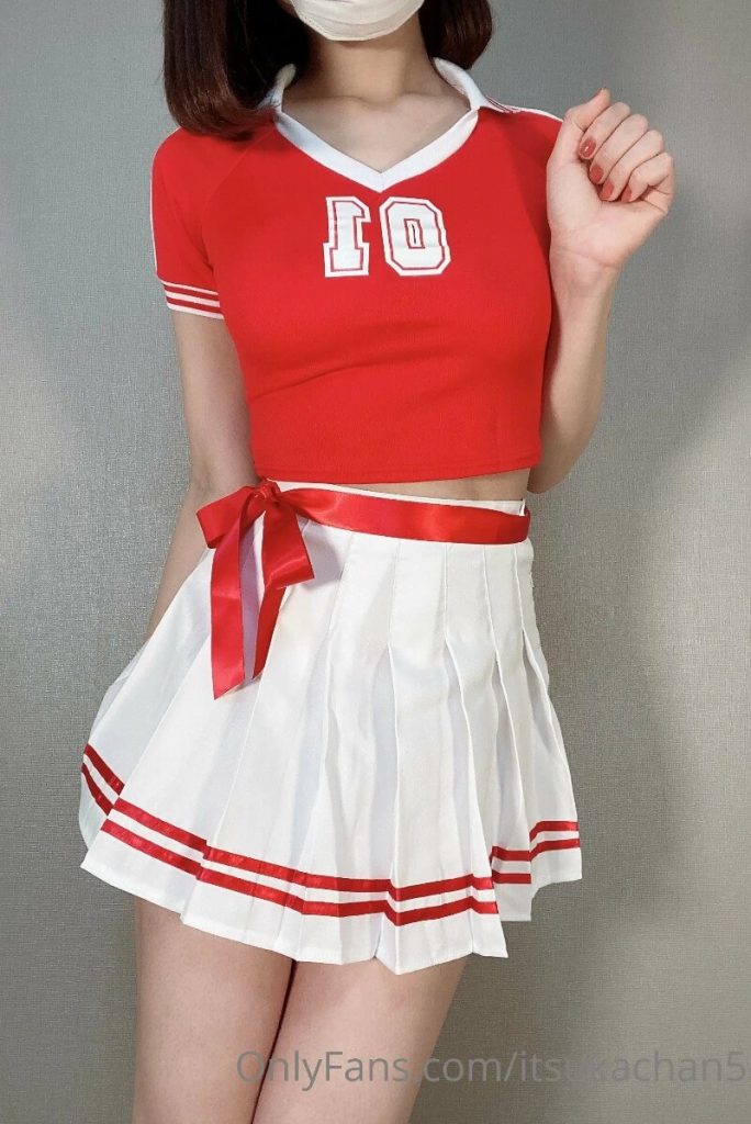 日本美女学生 itsukachan515 onlyfans资源合集下载【14P+48V】