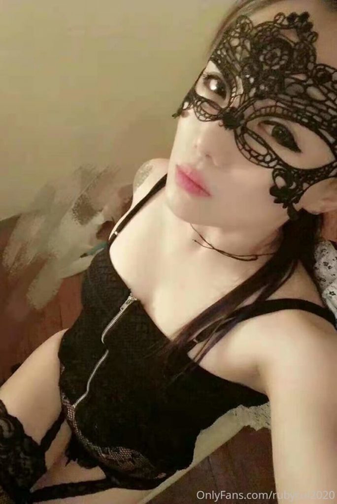 国产SM博主 rubycui2020 onlyfans资源合集下载【57P+51V】